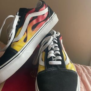 Old skool flame vans